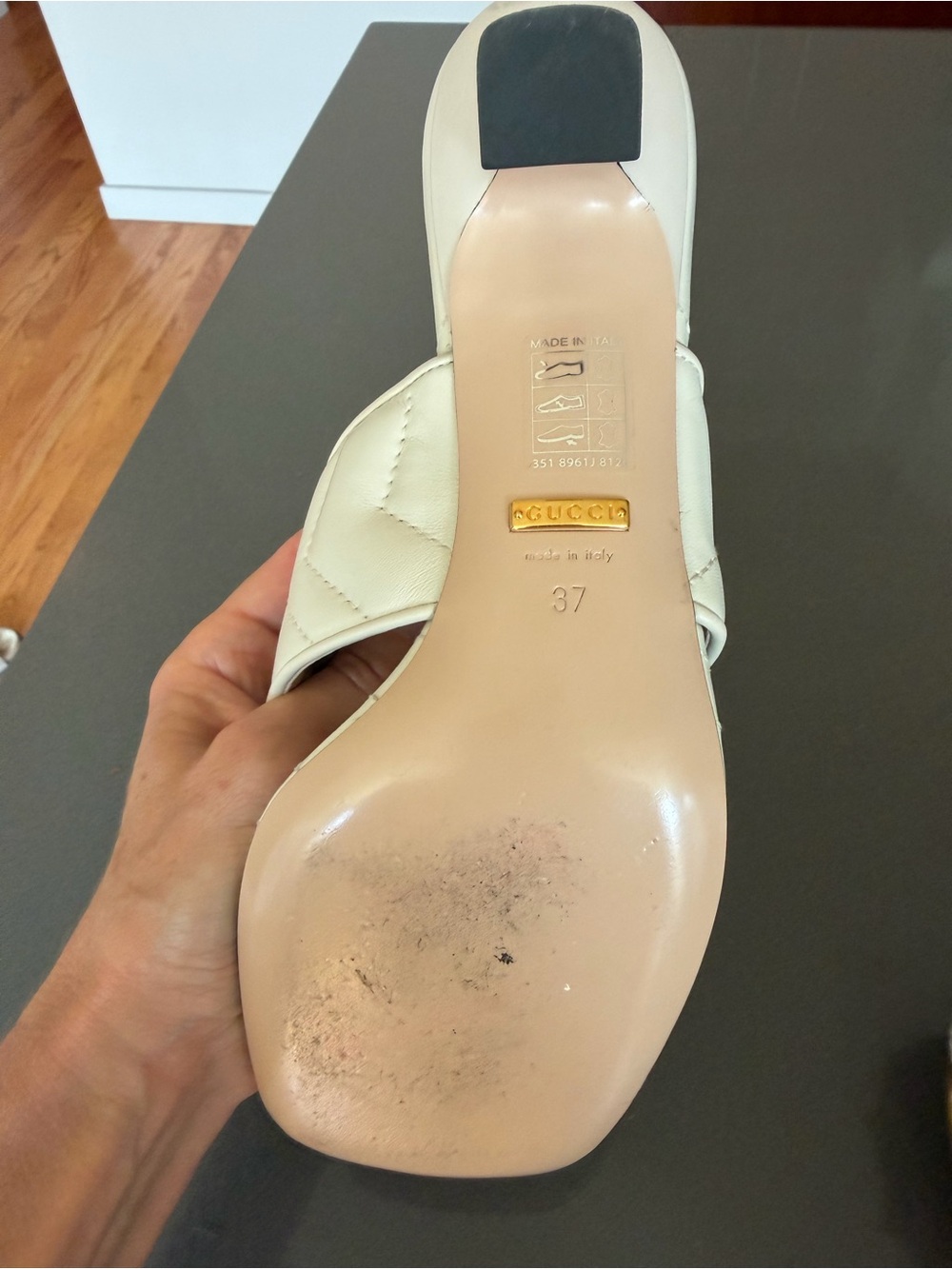 Gucci Cream Quilted Leather GG-Logo Mule Heels - Picture 4 of 10